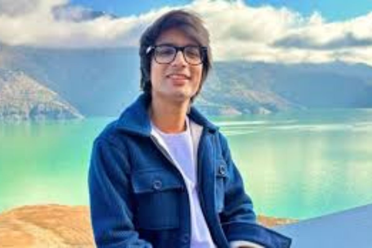 Sourav Joshi Age, Weight, Height, Net worth & wiki/Bio